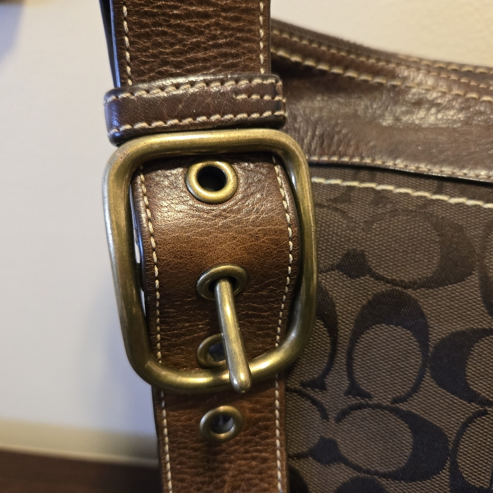 Coach Vintage 1941 Jacquard Handbag - Picture 2 of 11